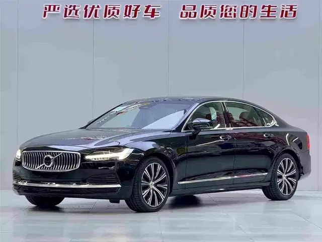 Volvo S90 Plug-in Hybrid 2022 T8 Recharge Plug-in Hybrid Inscription Luxury Edition