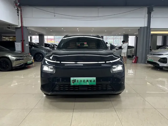 XPeng G9 2025 Model Long Range Ultra