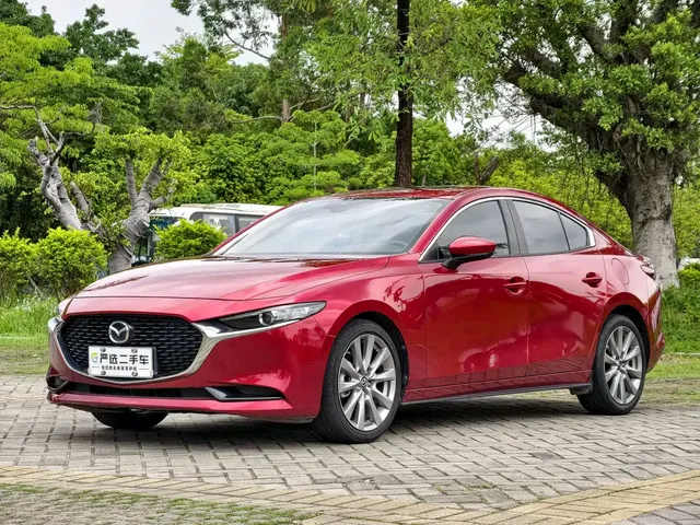 Mazda 3 Axela 2021 2.0L Automatic Quality Elegance