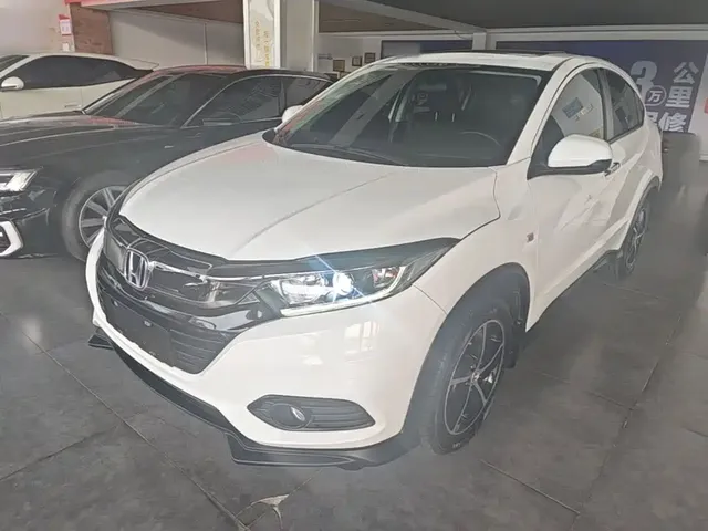 Honda Vezel 2020 1.5L CVT Pioneer