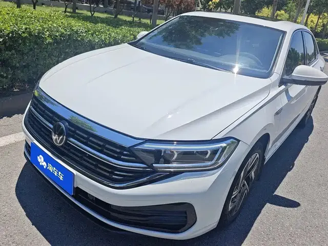 Volkswagen Sagitar 2023 300TSI DSG Surpassing Edition