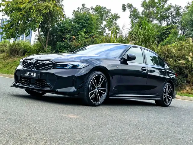 BMW 3 Series 2023 330Li M Sport Dark Night Package