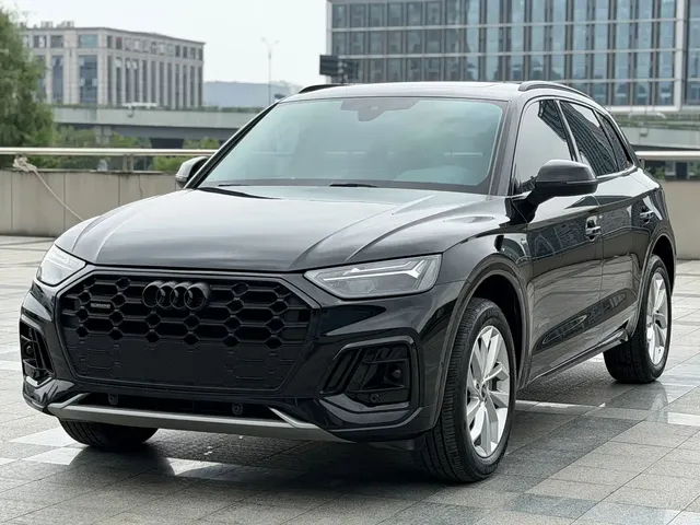 Audi Q5L 2022 40T Luxury Dynamic