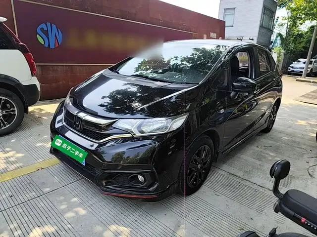 Honda Fit 2018 1.5L CVT Sport+ Edition