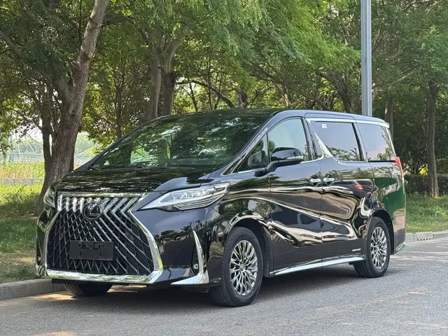 Lexus LM 2020 300h Seven-Seater Elegance Edition
