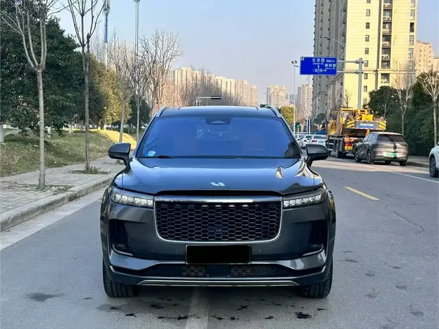 Li Auto Li ONE 2021 Extended Range 6-Seater
