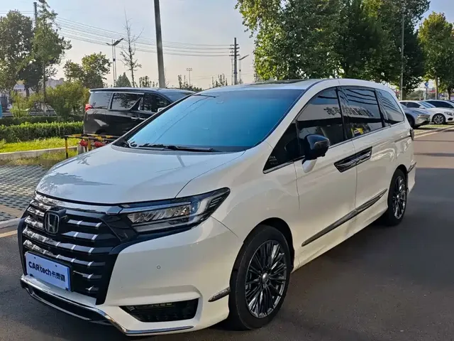 Honda Elysion 2022 2.0L e:HEV Luxury