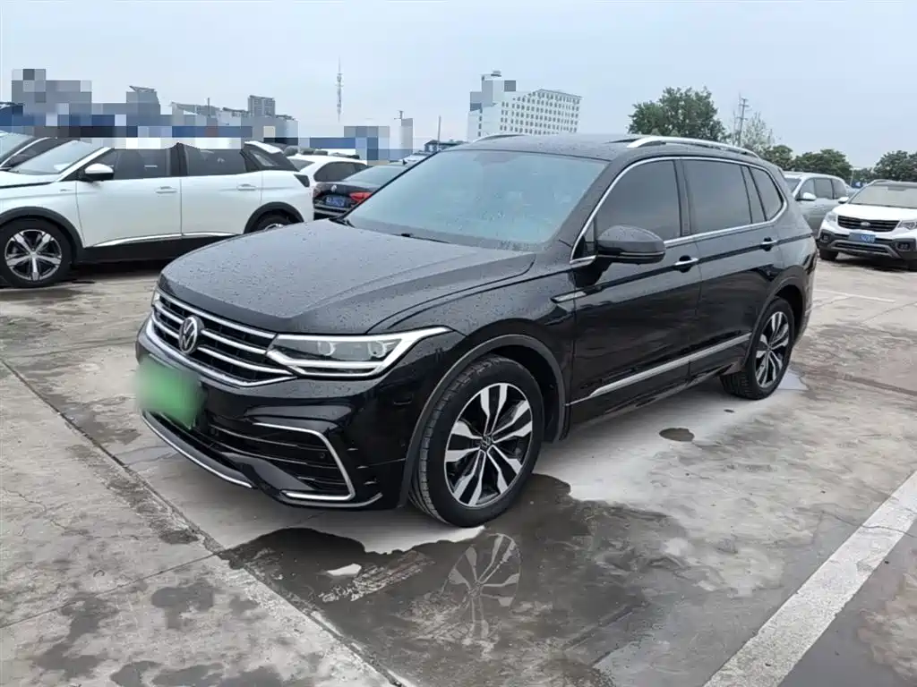 Volkswagen Tiguan L 2022 330TSI Auto 2WD R-Line Premium Edition
