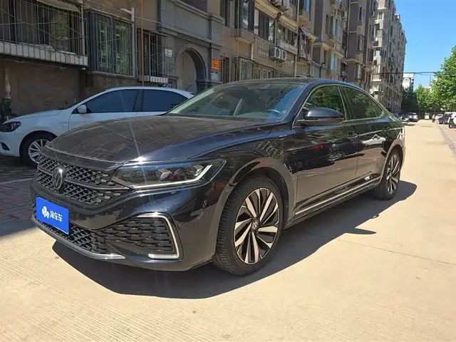 Volkswagen Passat 2022 330TSI Starlight Elite Edition