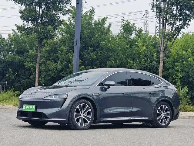 Zhijie Luxeed R7 2024 Pure Electric 667km Pro