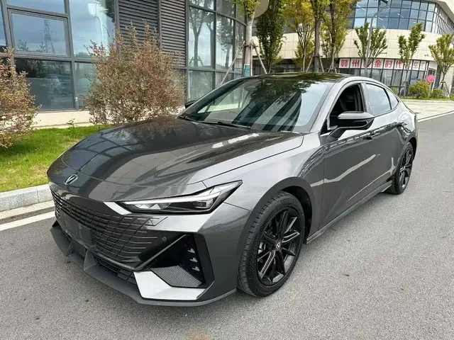 Changan UNI-V 2022 1.5T Sport Edition