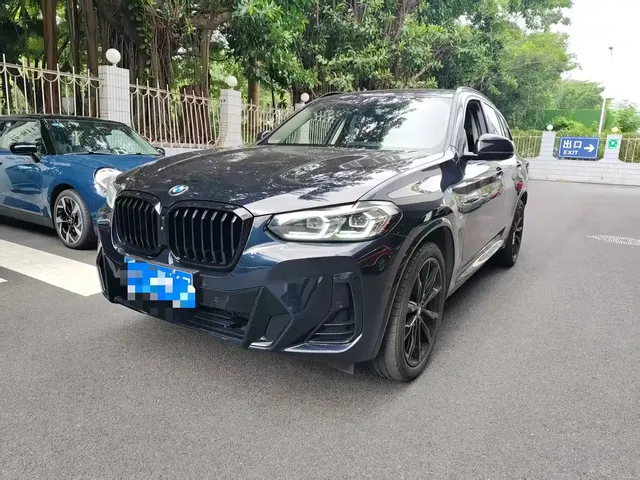 BMW X3 2023 xDrive30i Leading M Night Package