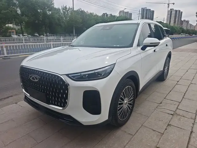 Chery Tiggo 8L 2024 Model 2.0T 2WD Luxury 5-Seater