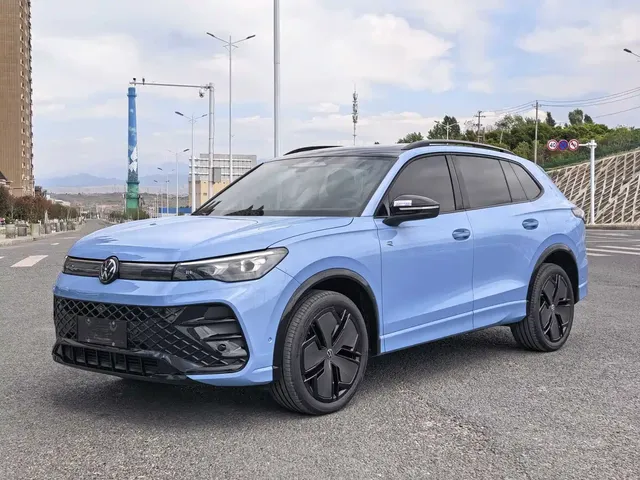 Volkswagen Tiguan L 2024 PRO 330TSI FWD R-Line Intelligent Premium Edition