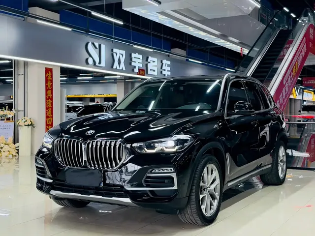 BMW X5 (Import) 2021 xDrive30i X Design Package