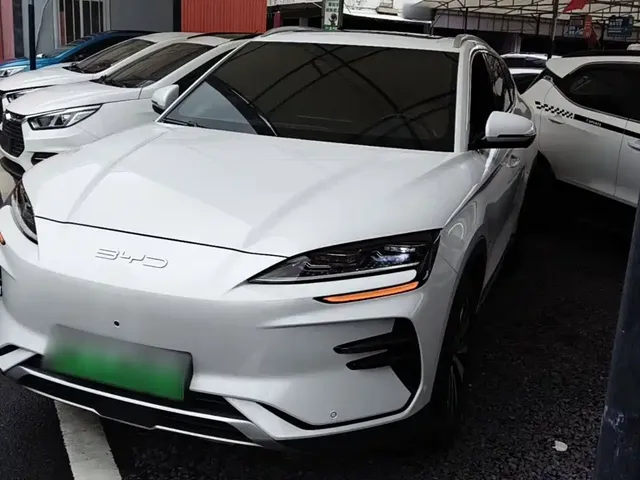 BYD Song PLUS PHEV 2024 Glory Edition EV 520km Premium