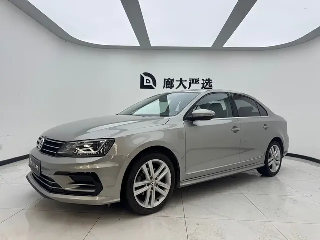 Volkswagen Sagitar 2018 280TSI DSG Spark Edition