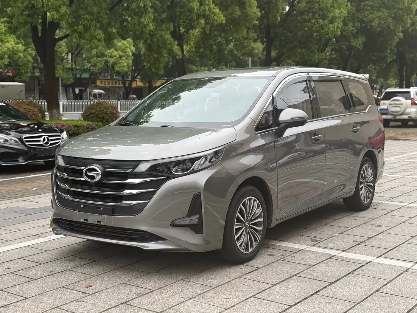 GAC Trumpchi M6 2019 270T Automatic Premium Edition (7-Seater) China V