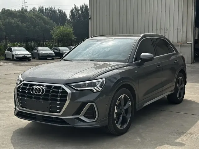 Audi Q3 2022 35 TFSI Fashion Dynamic