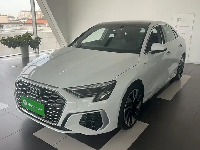 Audi A3 2024 Model A3L Limousine 35 TFSI Fashion Sport