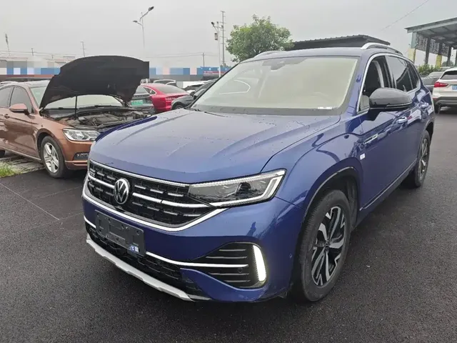 Volkswagen Tayron GTE Plug-in Hybrid 2023 280TSI Luxury Plus Advanced Edition