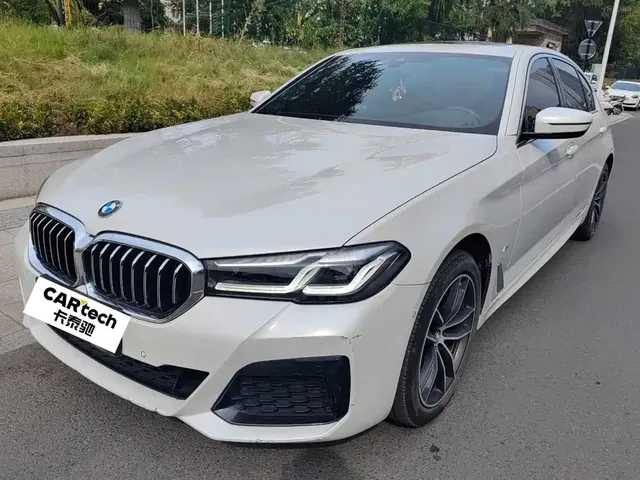 BMW 5 Series 2022 525Li M Sport Package