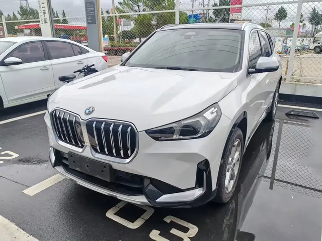 BMW X1 2023 sDrive20Li X Design Package