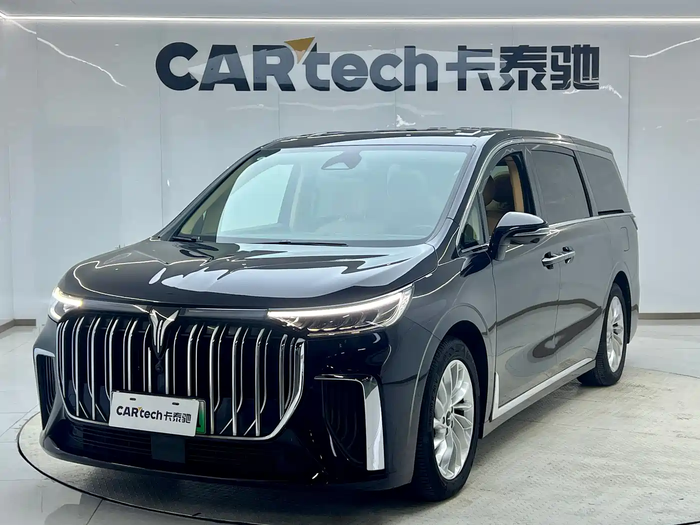 Voyah Auto Voyah Dreamer 2024 PHEV Extended Range Premium Edition