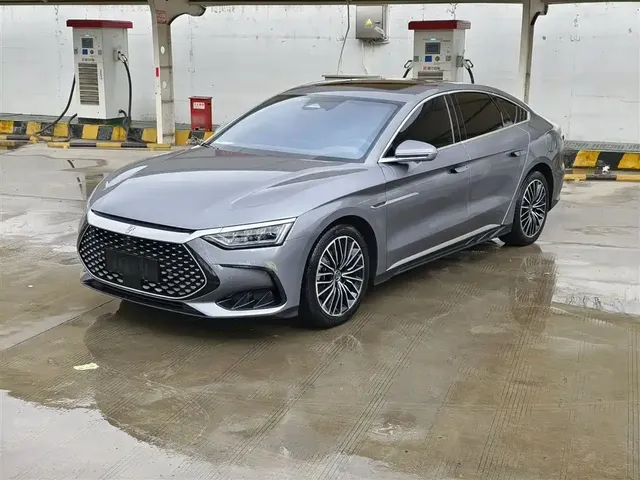 BYD Han 2022 DM-i 121KM Prestige