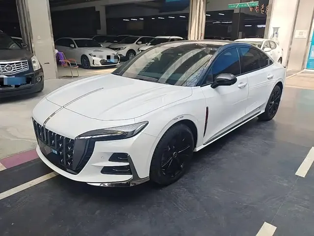 Hongqi H6 2024 Model 2.0T Fashion Edition