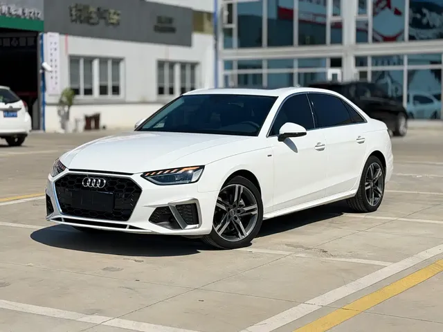 Audi A4L 2020 40 TFSI Luxury Dynamic