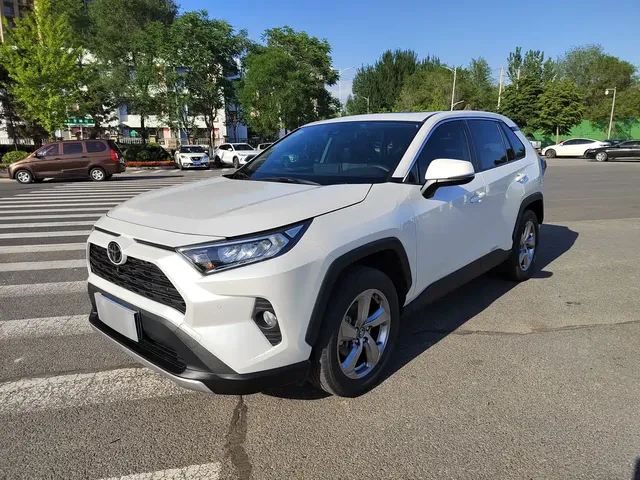 Toyota RAV4 Rongfang 2022 2.0L CVT 2WD Trend Plus Edition