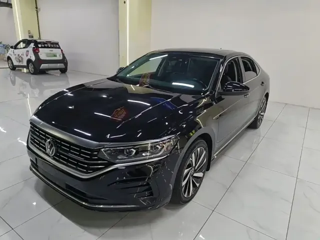 Volkswagen Passat 2022 330TSI Luxury Edition