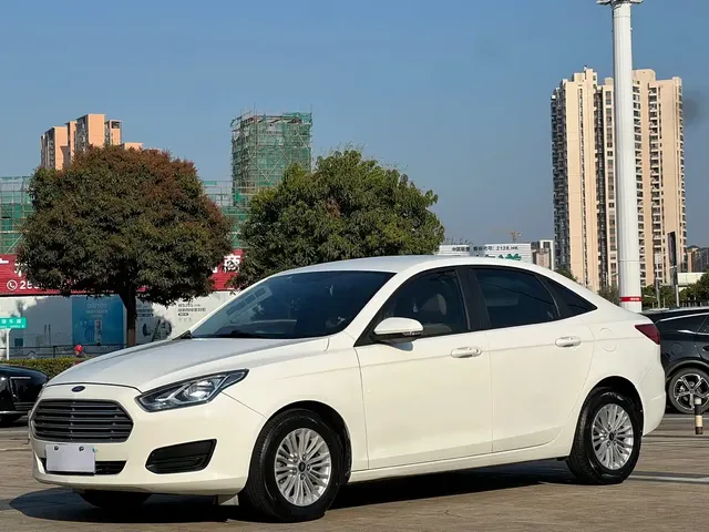 Ford Escort 2017 Facelift 1.5L Automatic Comfort
