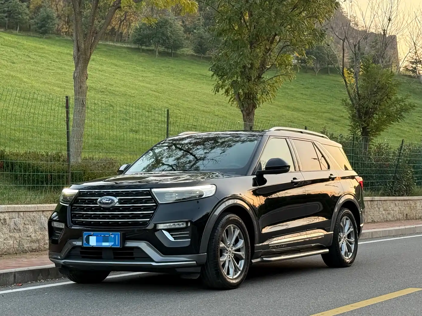 Ford Explorer 2020 EcoBoost 285 RWD Trend Edition 7-Seater