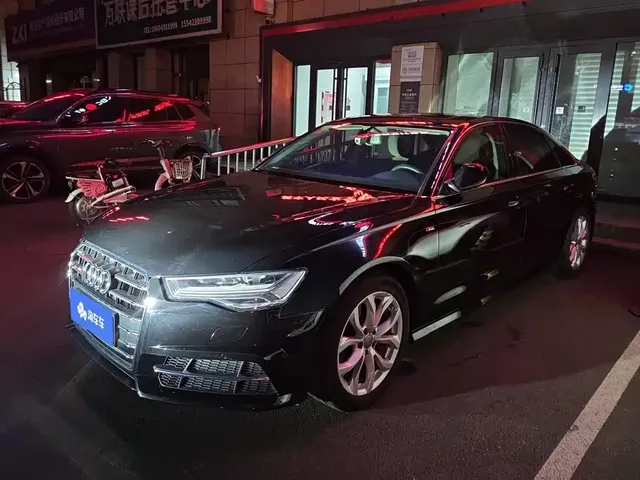 Audi A6L 2018 30th Anniversary 35 TFSI Fashion