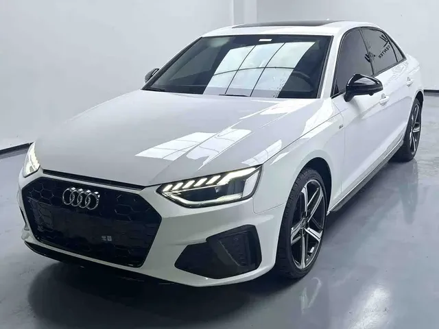 Audi A4L 2023 40 TFSI Luxury Sport