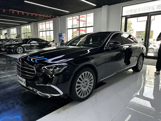 Mercedes-Benz E-Class 2022 E 300 L Luxury