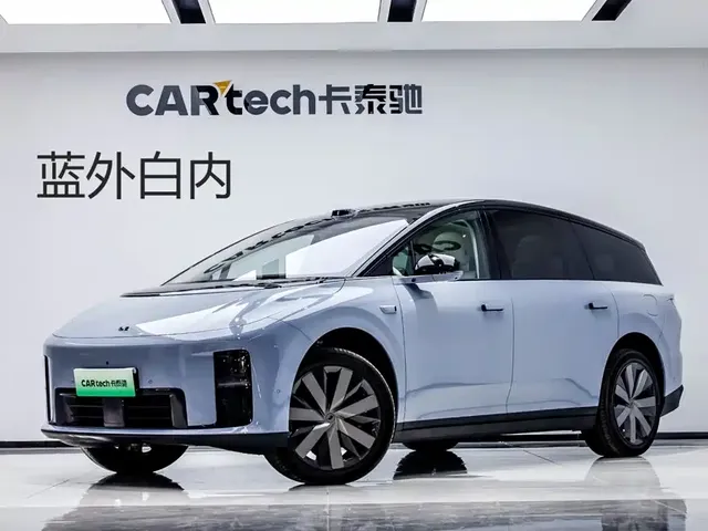 Li Auto Li i8 2025 Standard Edition