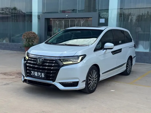 Honda Elysion 2024 2.0L e:HEV Luxury Edition
