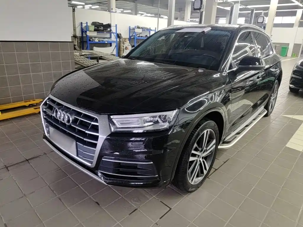 Audi Q5L 2020 40 TFSI Prestige Progressive