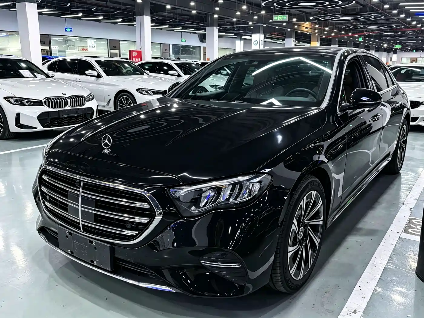 Mercedes-Benz E-Class 2024 E 300 L Fashion