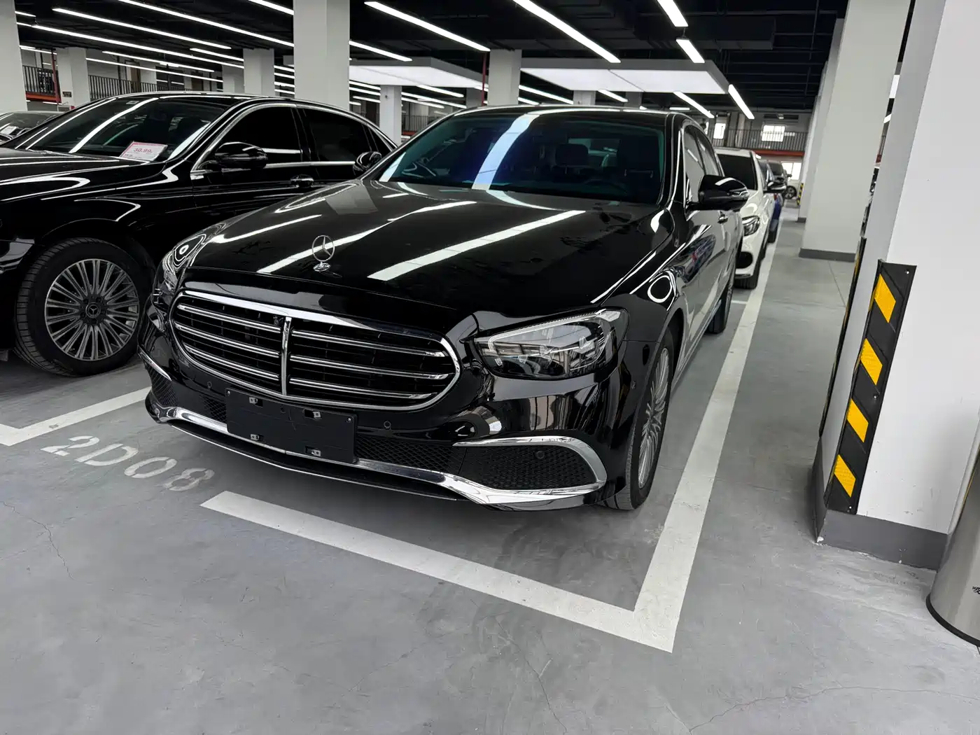 Mercedes-Benz E-Class 2023 E 260 L