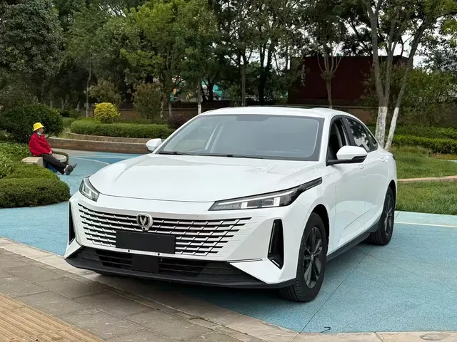 Changan Yida 2023 Blue Whale NE 1.5T GDI DCT Enjoyment Edition