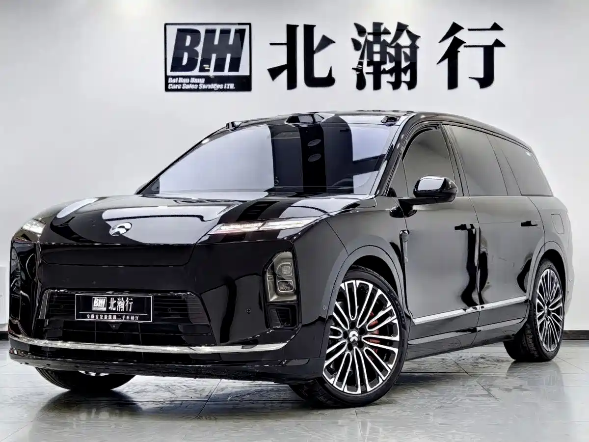 NIO ES8 2025 Base Model