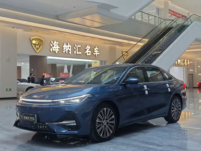 Geely Galaxy A7 2025 EM-i