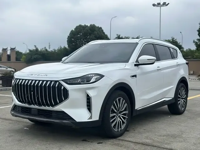 Jetour X70 PLUS 2025 Champion Edition 1.5T DCT Champion MAX+ 5-seater