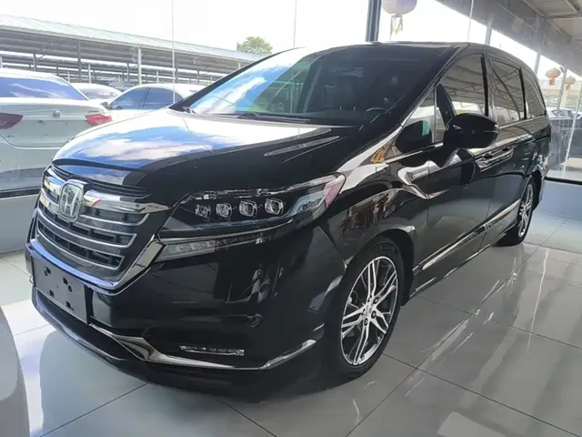 Honda Elysion 2019 2.0L Hybrid Supreme Edition