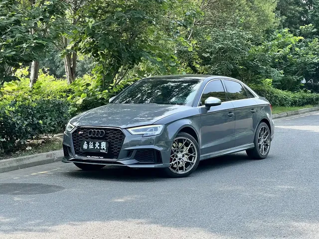 Audi S3 2017 Facelift S3 2.0T Limousine