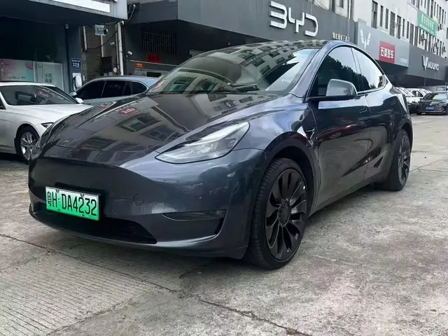 Tesla Model Y 2022 Performance High-Performance All-Wheel Drive Version